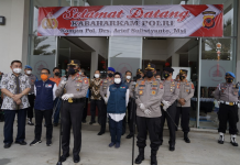 Kabaharkam Polri Minta Masyarakat Tak Perlu Panik Hadapi Lonjakan Covid-19