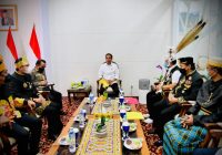 Presiden Jokowi Bahas IKN dengan Tokoh Masyarakat dan Adat Kalimantan Timur