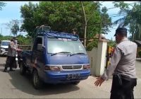 Pengendara Langsung Diarahkan ke Halaman Mapolsek, Polsek Murung Pudak Gelar On The Spot Vaksin.