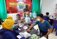 Petugas Lapas Narkotika Karang Intan Jalani Vaksin Booster