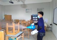 PMI Kota Banjarmasin Lakukan Penyemprotan Disinfektan di SDIT Nurul Fikri