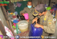Lebih 100 Liter Tuak Produksi Rumahan Digerebek Satpol PP Kota Banjarbaru