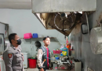 Ventilasi Dapur Rocket Chicken Dibobol, Uang Tunai dan Handphone Raib