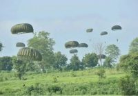 Video Viral Prajurit TNI Gagal Kembangkan Parasut Buat Prajurit Lain Panik, Begini Nasibnya