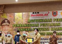 Pemkab Tanah Laut Terbaik Se Kalsel Dalam Tingkat Kelahiran Ternak Sapi