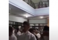 Viral! Jemaah Kumandangkan Lagu Indonesia Raya Sebelum Shalat Tarawih