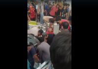 Beberapa Karyawan Ritel di Gambut yang Ambruk Berhasil Dievakuasi dari Reruntuhan