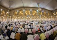 Suasana Salat Tarawih Malam ke 13 Ramadhan 1443 H di Masjid Nabawi, Madinah, Arab Saudi