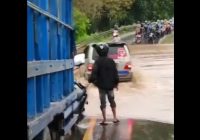 Jalan Pembataan Terendam Banjir, Akses Tanjung Serdang ke Kotabaru Terhambat