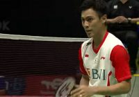 Otot Betis Vito Robek Usai Terjatuh di Perempatfinal Malaysia Open Saat Kontra Momota