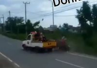 Mobil BPK Banjarmasin Tabrak Pengendara Sepeda Motor Hingga Tewas