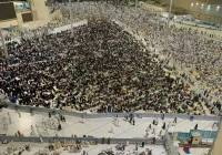Hukum Tarawih 4 Rakaat dan 2 Rakaat, Begini Penjelasan Gus Baha