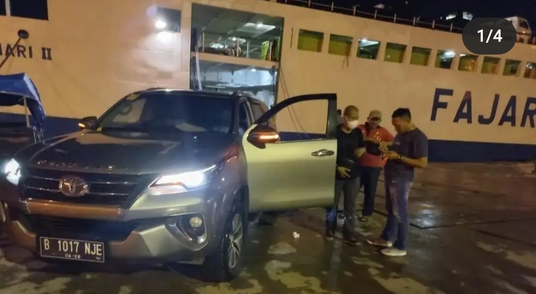 Baru Saja Turun dari Kapal, Fortuner di Pelabuhan Trisakti Banjarmasin Disita Unit Reskrim Polsek KPL Terkait Kasus Penggelapan