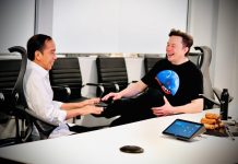 Presiden Jokowi Bertemu Konglomerat Amerika Elon Musk di Space X