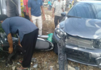 Diduga Hindari Kucing, Mobil Tabrak Tiga Pengendara Motor di Depan PDAM Handil Bakti, 1 Luka Parah