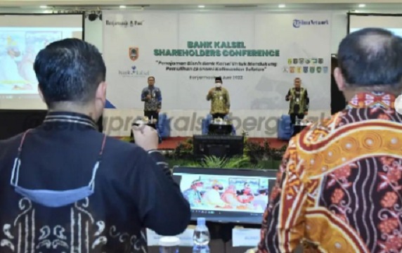 10062022_Pertemuan stakeholder Bank Kalsel dipimpin Gubernur Sahbirin Noor. (Istimewa)