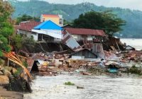 Abrasi Pantai Amurang: 266 Jiwa Mengungsi, 1 Jembatan Hancur, Cottage dan Kafe Ikut Rusak, Kepala BNPB Turun ke Lokasi