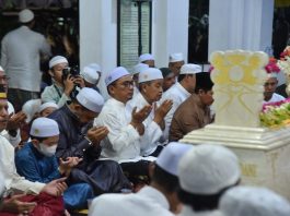 Ribuan Jemaah Hadiri Haul ke 11 Abah Anang Djazouly atau KH Muhammad Djazouly Fadil Seman di Martapura