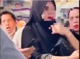 Viral Diduga Maling di Toko Emas Pasar Kalindo Banjarmasin, Wanita Kena 'Keplak' di Kepala