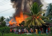 Tiga Buah Rumah di Desa Jamil Kabupaten HST Hangus Dilahap Api