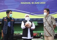 Bola Piala Dunia 2022 Diproduksi di Madiun, Jawa Timur, Khofifah Sebut Impor ke 5 Negara