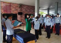 Kalapas Narkotika Karang Intan Angkat JFT Perawat Ahli Pertama dan Sematkan Tanda Pangkat ke 60 Pegawai Lapas