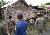 Puluhan Warung Malam, Karaoke dan Biliar di Km 8 Sarigadung Tanah Bumbu Dirobohkan