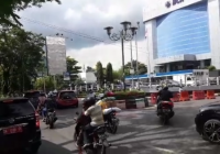 Cari Jalur Alternatif! Jalan Lambung Mangkurat Banjarmasin Ditutup Ada Demo Mahasiswa