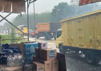Sungai Nibung di Angsana Kabupaten Tanah Bumbu Meluap, Jalan Provinsi Banjarmasin-Batulicin Macet