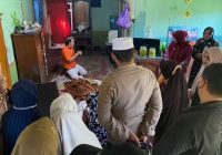 Kapolsek Banteng Beri Kesempatan Tahanan Melihat Jenazah lbunya untuk Terakhir Kali
