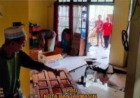 Rumah Ambruk di Jalan Cempaka Banjarmasin