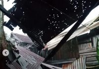 Diterjang Hujan Deras dan Angin Kencang, Dapur Zaimah Ambruk di Jalan Jahri Saleh Banjarmasin