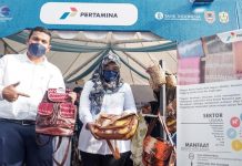 Omset Efsan Meningkat Hingga 50 Persen, Dukungan Pertamina Kepada Pelaku UMKM Sasirangan di Rumah BUMN Kalsel