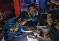Detik-detik Anggota DPKP Banjar Membantu Ahmad Dzaki Tak Bisa Melepaskan Cincin di Jari Tengahnya