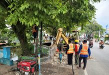 Pipa Bocor di Jalan Sutoyo S Banjarmasin, PT. Air Minum Bandarmasih Lakukan Perbaikan
