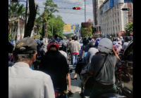 Merinding, Warga dan Pengendara Nyanyikan Indonesia Raya di Perempatan Jalan Lambung Mangkurat Banjarmasin