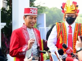 Presiden Jokowi Kenakan Baju Adat Buton Merah Putih Pimpin HUT ke-77 Kemerdekaan RI