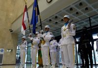 Hari Ini, 77 Bendera Merah Putih Dikibarkan di Bawah Laut Indonesia