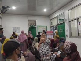 Menunggu Dokter Datang, Petugas Poli Kandungan RSUD Balangan Minta Maaf ke Pasien yang Ngantre