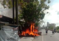 Ada Dua Korban Terbakar di Laka Sepeda Motor Tabrak Kios Bensin di Bawah Fly Over Banjarmasin