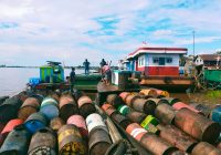 Dua Kapal Pengangkut BBM Solar Diamankan Satgas Intel dan TNI AL Banjarmasin