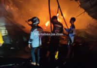 BREAKING NEWS Gudang Arang di Jalan Kong IX, Liang Anggang Banjarbaru Terbakar