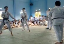 Latihan Beladiri Menghadapi Dua Lawan