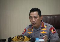 Kapolri Sebut 11 Personel Polisi Tembakkan 11 Gas Air Mata ke Beda Arah, 8 di Antaranya ke Tribun Penonton