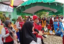 Warga Antusias Ikuti Jalan Santai, Start dan Finish di Kantor Kecamatan Martapura Timur
