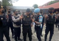 Amankan Demo Guru Palangka Raya, Sajam dan Senpi Polisi Diperiksa Propam
