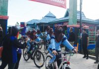Keren! Aksi Cinta Bersepeda Ratusan Pelajar SMPN 5 Banjarbaru
