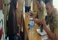 Uang BLT 'Disunat' Istri Perangkat Desa Berdalih Infaq, Dikembalikan Setelah Viral di Medsos