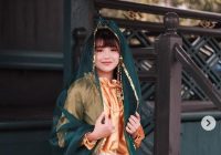 Ghea Indrawari Berbalas Pantun dengan Acil Pedagang Pasar Terapung Lok Baintan, Cek Gaya Jebolan Indonesian Idol Pakai Baju Adat Banjar dan Dayak