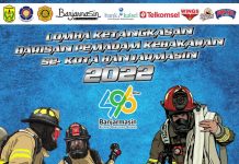Saksikan Lomba Ketangkasan Barisan Pemadam se Kota Banjarmasin